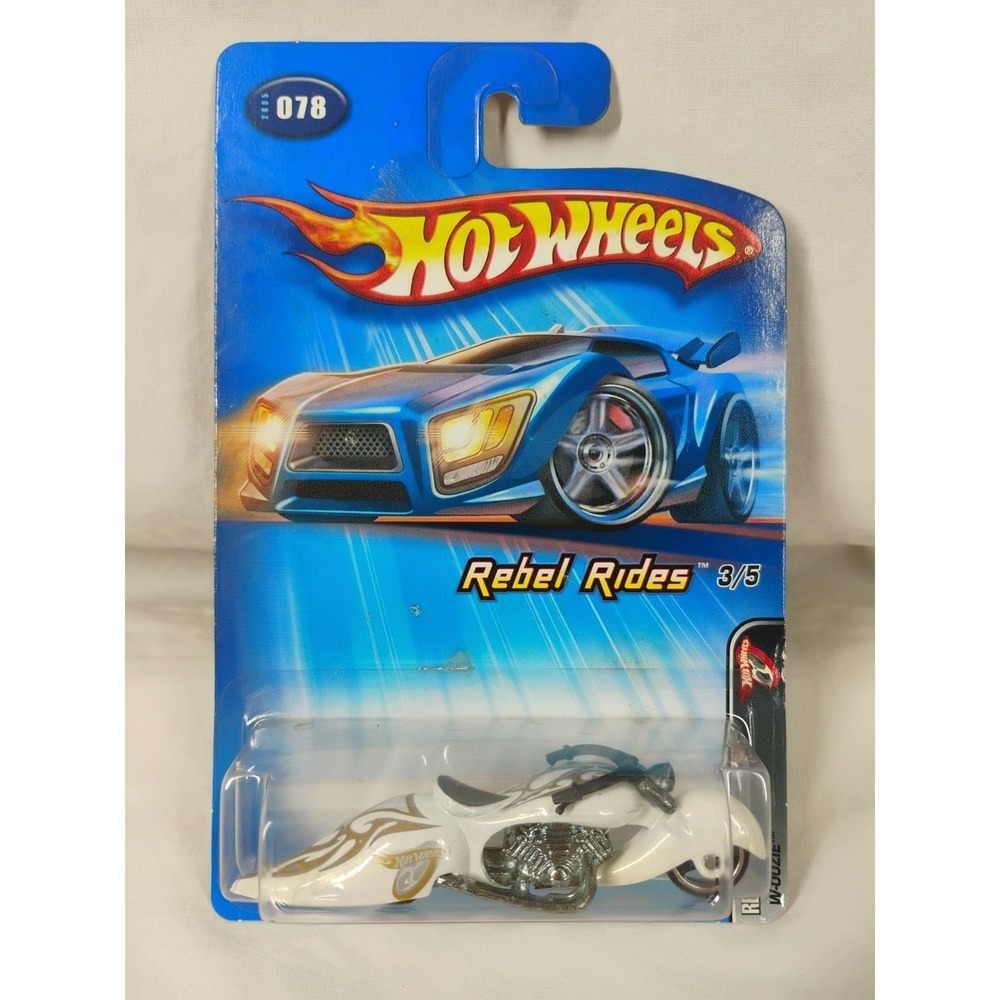 2005 Hot Wheels #078 Rebel Rides W-Oozie White Motorcycle Normal Card 3/5